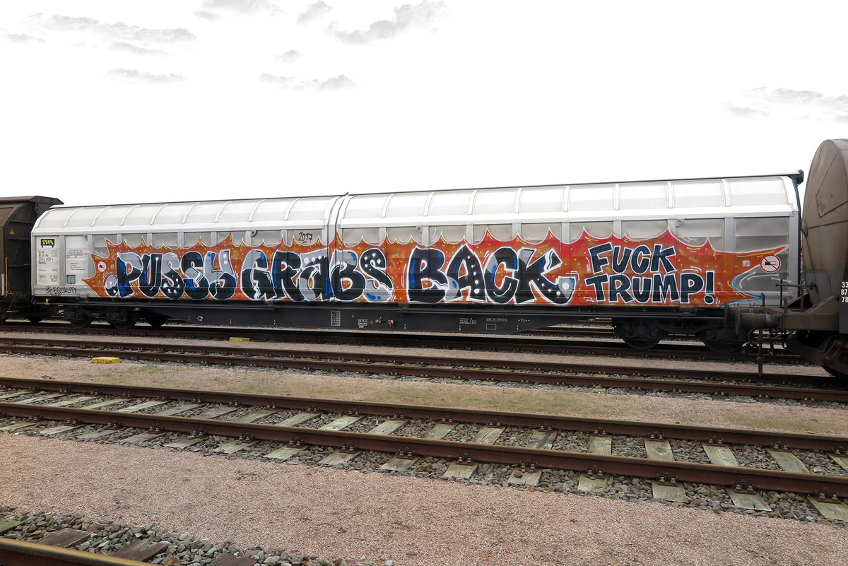pussy-grabs-back-fuck-trump-graffiti