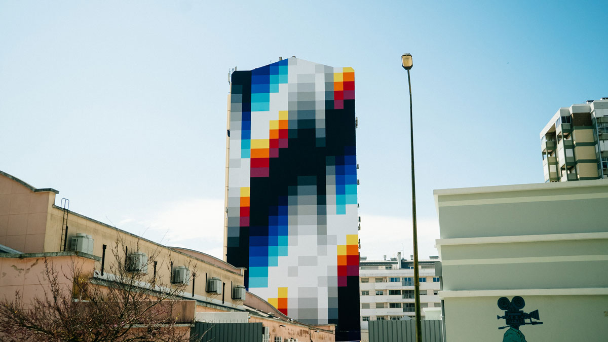 flipe-pantone-lisbon-mural-urbanshit-4